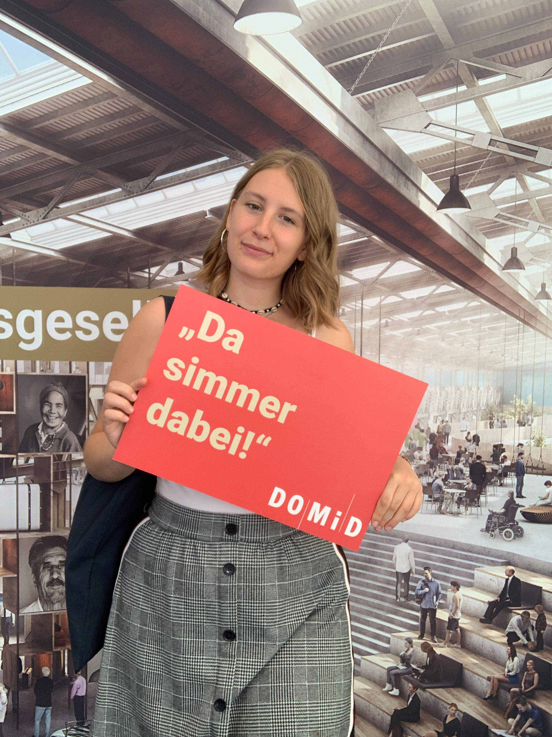 Fotoaktion auf dem Tag der offenen Tür der Bundesregierung für ein zentrales Migrationsmuseum in Deutschland, 17.08.2019, Berlin. Foto: DOMiD-Archiv, Köln