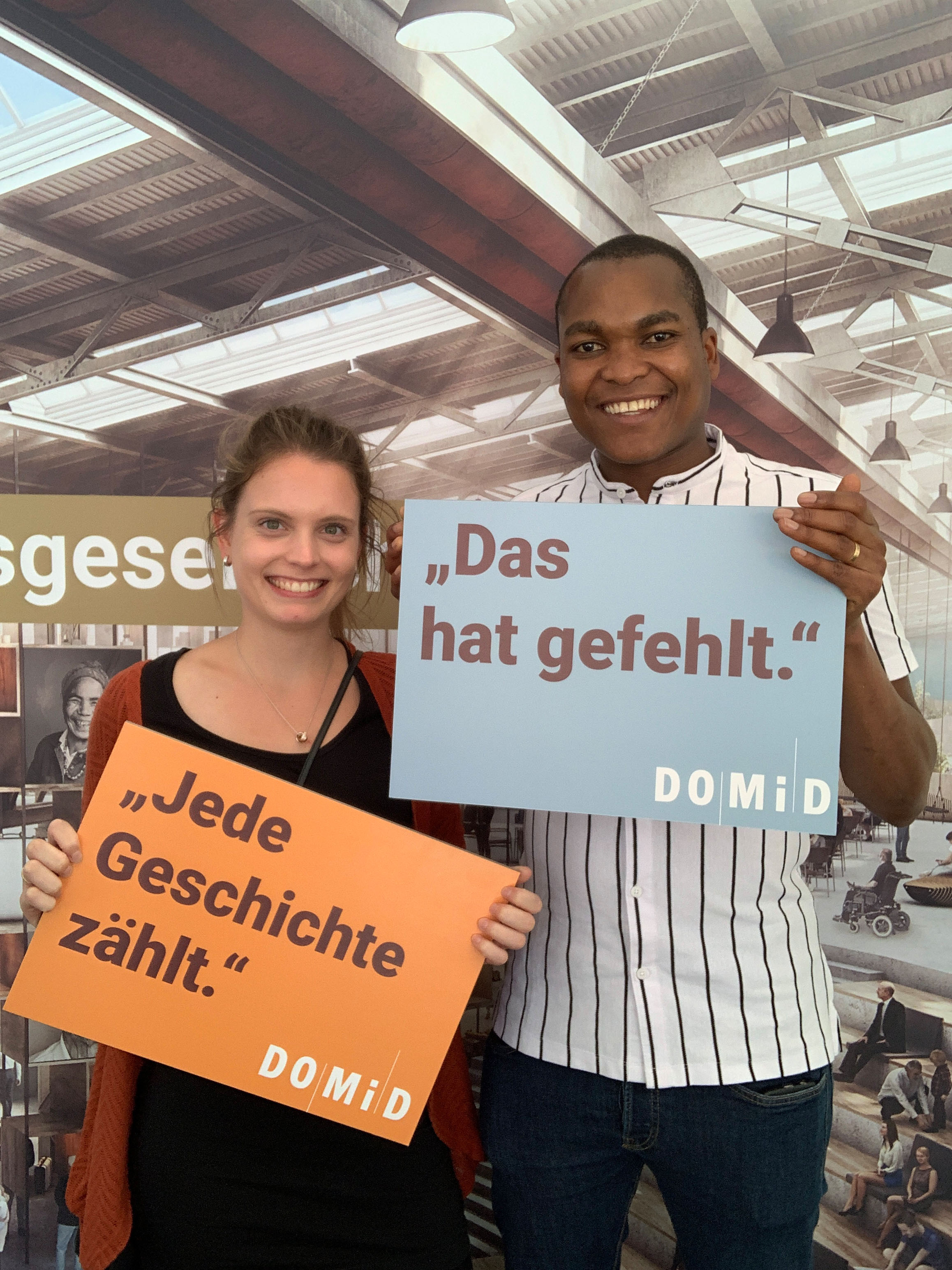 Fotoaktion auf dem Tag der offenen Tür der Bundesregierung für ein zentrales Migrationsmuseum in Deutschland, 17.08.2019, Berlin. Foto: DOMiD-Archiv, Köln