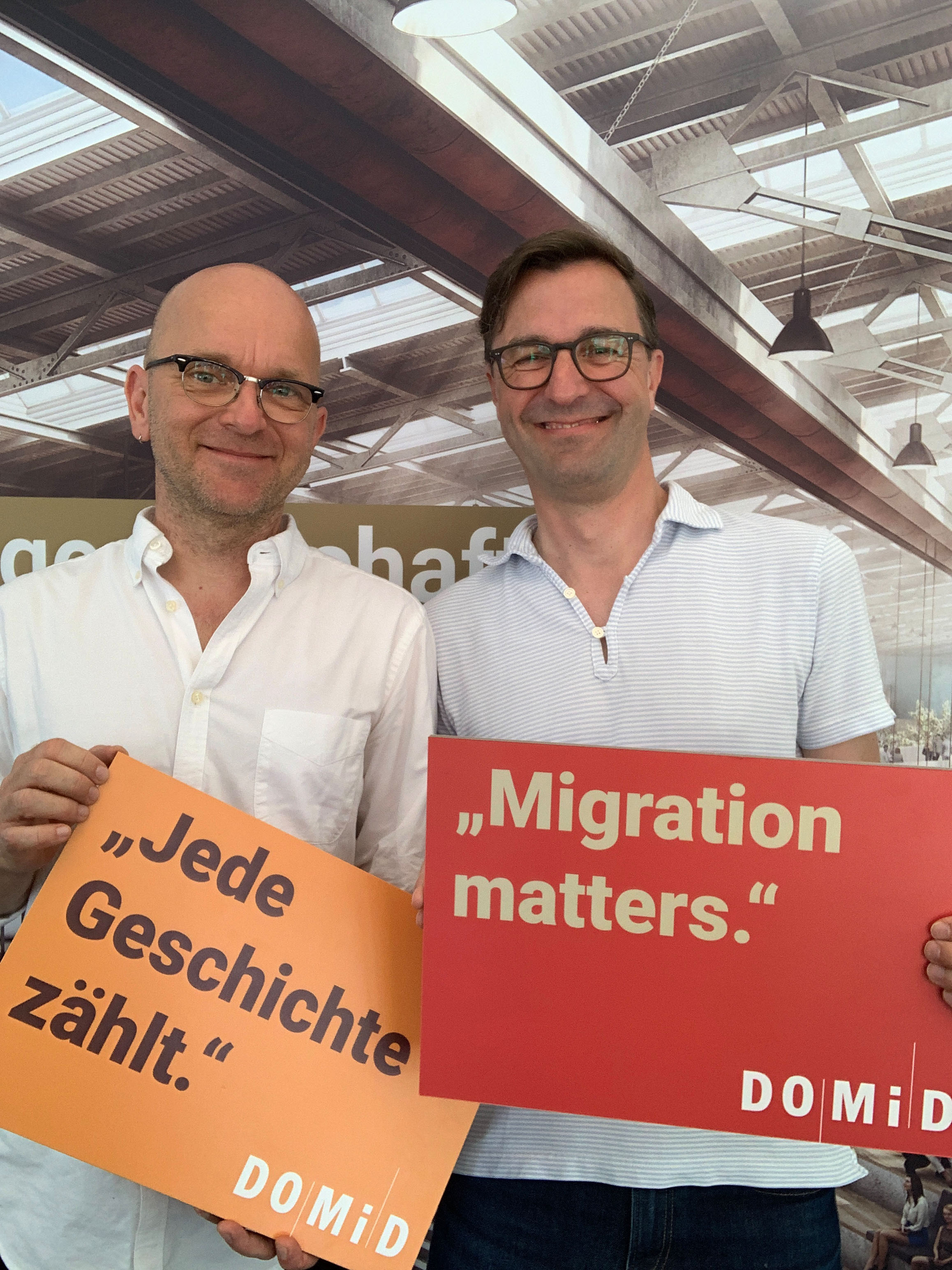 Fotoaktion auf dem Tag der offenen Tür der Bundesregierung für ein zentrales Migrationsmuseum in Deutschland, 17.08.2019, Berlin. Foto: DOMiD-Archiv, Köln