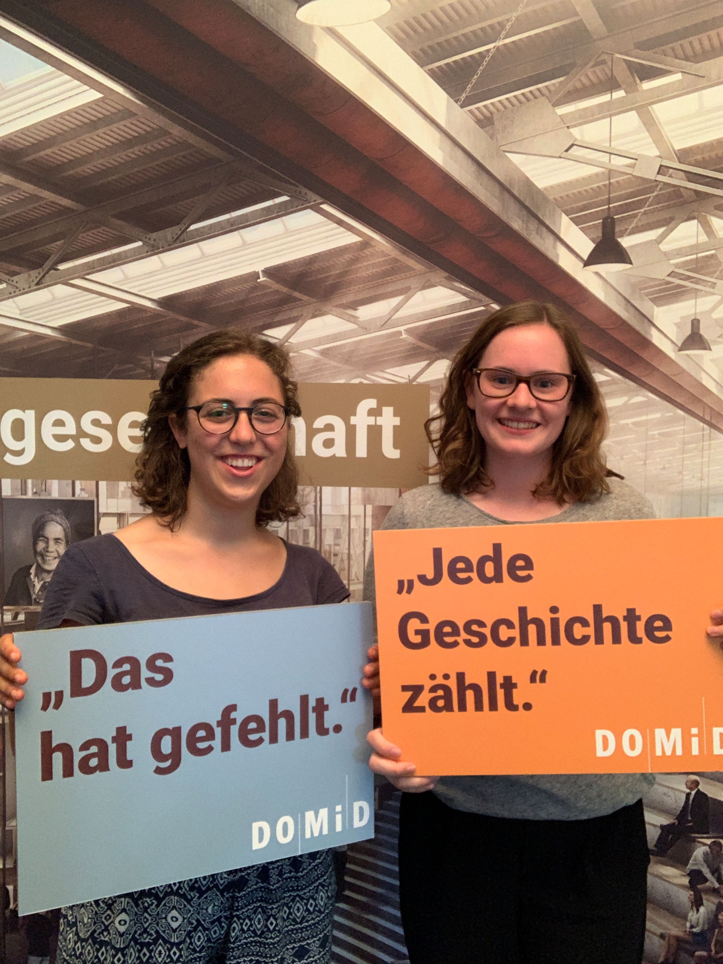 Fotoaktion auf dem Tag der offenen Tür der Bundesregierung für ein zentrales Migrationsmuseum in Deutschland, 17.08.2019, Berlin. Foto: DOMiD-Archiv, Köln