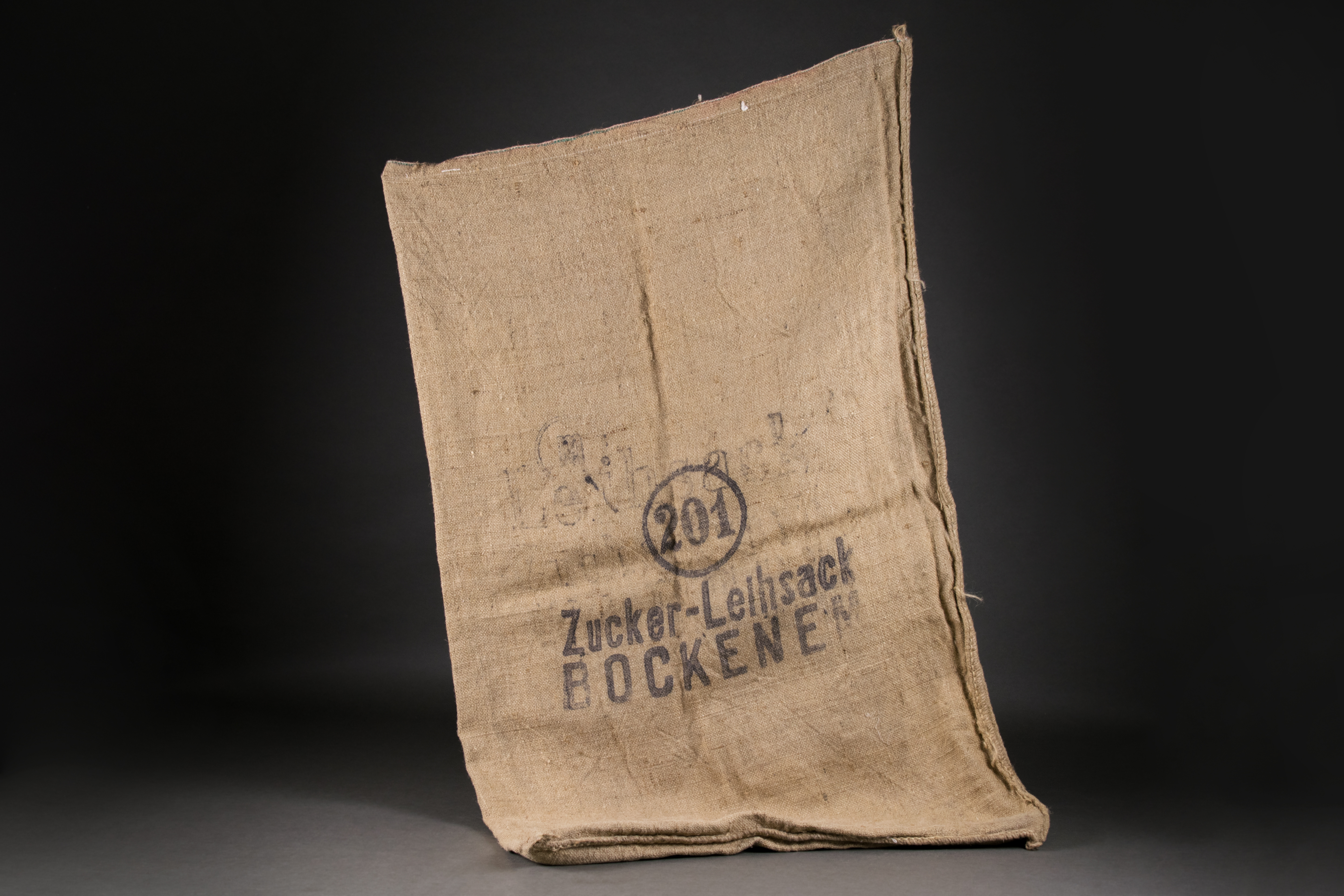 Canvas bag from the Rödig family, E 1318_0007. Photo: DOMiD-archive, Cologne